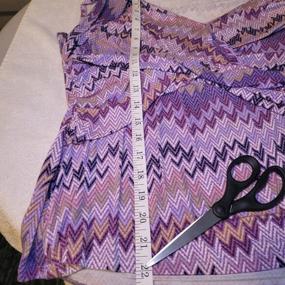 Jennifer Lopez Short Sleeve Multicolor Pattern Blouse Y2K Women's XL Purple Top - Picture 5 of 5